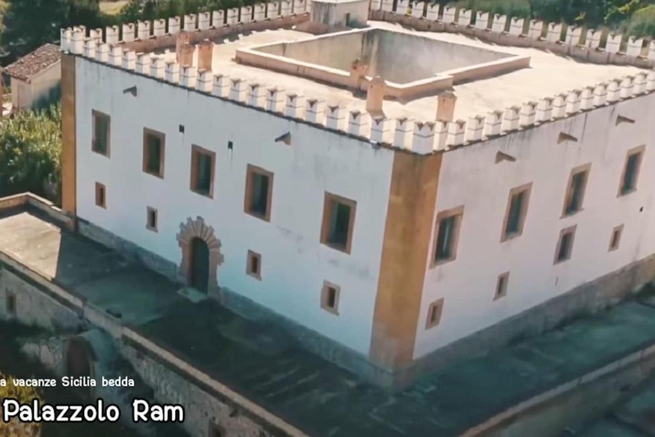 Casa Vacanze Sicilia Bedda Partinico Exteriér fotografie